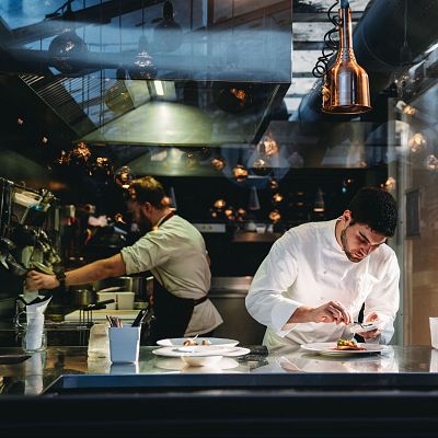 Viaje por la España de interior y su renacer gastronómico - En clave Turismo | Escuchar