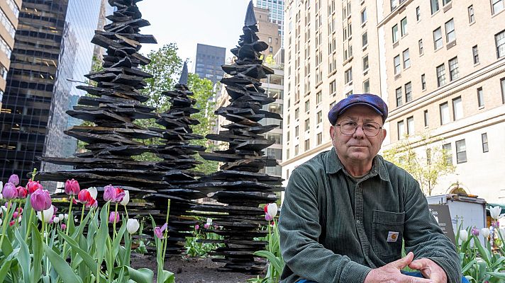 Las esculturas de Manolo Paz viajan al corazón de Manhattan - Cultura con Ñ | Escuchar