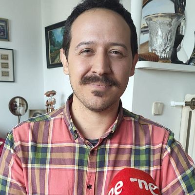 Utilidad de la Gramática. Francisco Escudero - Un idioma sin fronteras | Escuchar