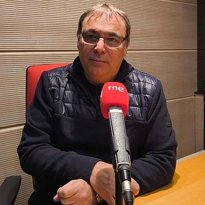 Gabriel Rolón y 'La soledad' en la era de la hiperconexión - Hora América | Escuchar