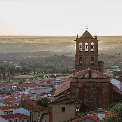 Hornachos: historia, naturaleza, senderismo y mucho más - En clave Turismo | Escuchar