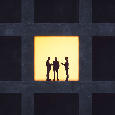 La fina línea entre el lobby y el tráfico de influencias - 24 horas | Escuchar
