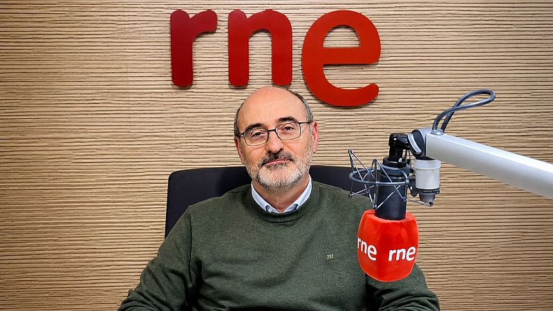 A hombros de gigantes - La energía oscura podría no ser una constante universal y dar lugar a una nueva física - 24/05/2026