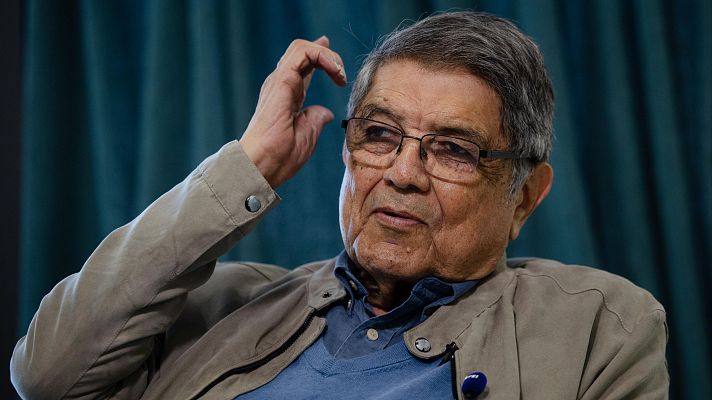 Ramírez (RAE): \"Me encanta estar dentro del laboratorio de las palabras\" - Las mañanas de RNE | Escuchar