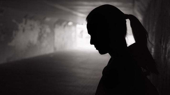 'Más de 11 vidas\": Un libro para romper el tabú sobre el suicidio - 24 horas | Escuchar