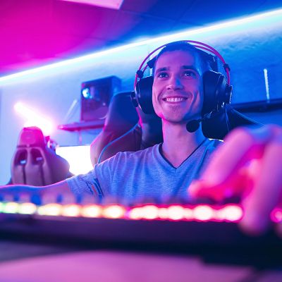 Derechos y videojuegos: el reto legal - Espacio iberoamericano | Escuchar