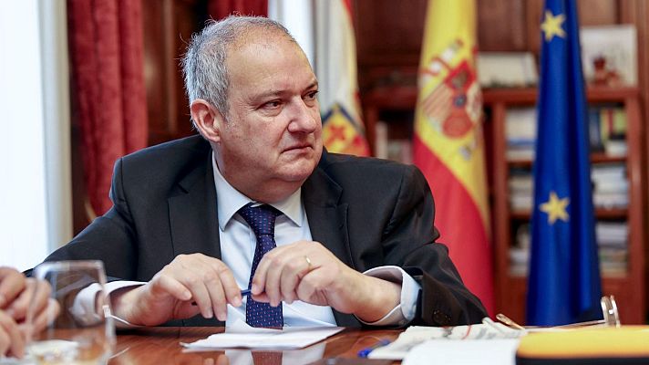 Jordi Hereu: \"La financiación del PSOE es intachable\" - Las mañanas de RNE | Escuchar