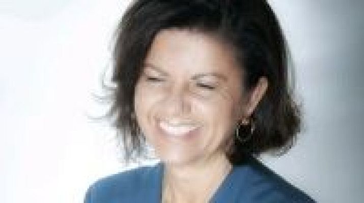 María José Canel, sobre la rueda de prensa de Sánchez: \"Lo que ha hecho es ser fiel a su relato\" - Especiales informativos RNE | Escuchar