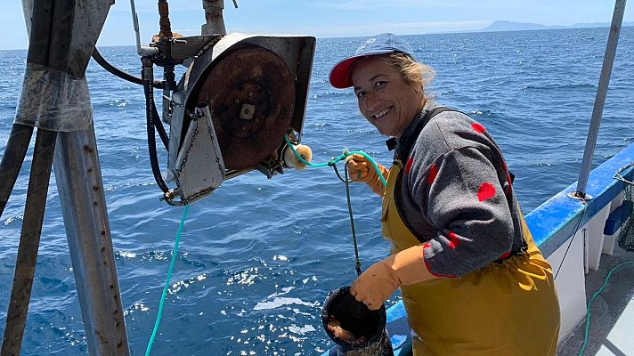 Cepesca promueve la inclusión laboral de la mujer en la pesca - Españoles en la mar | Escuchar