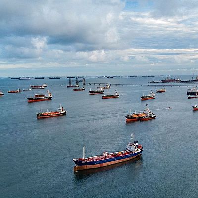 Los tripulantes sin nombre atrapados en Ormuz - Españoles en la mar | Escuchar