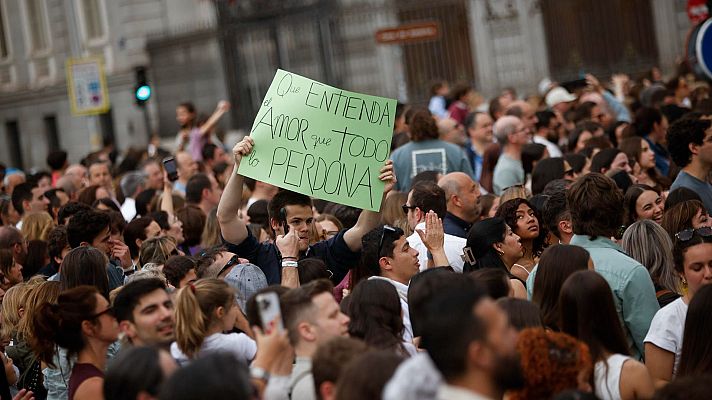 \"Hay reposicionamiento de la religión en la esfera pública\" - Las mañanas de RNE | Escuchar
