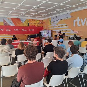 Territorio 9 - Territorio 9 - Desde la Feria del libro de Madrid con Paco Roca y El Jueves - 03/06/26 - Territorio 9 | Escuchar