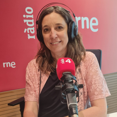 El ojo crítico - Llucia Ramis, escritora: \"No entiendo la inacción contra el problema de la vivienda\" - 07/06/26 - El ojo crítico | Escuchar