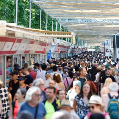 Madrid accueille la visite du Pape et la foire du livre - Émission en français | Escuchar