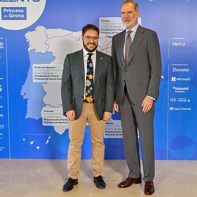 Rafael Luque, el astrofísico Premio Princesa de Girona 2026 - A golpe de bit | Escuchar
