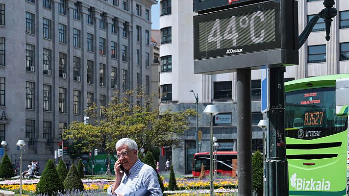 \"El estrés por calor no solo provoca muertes directas\" - Mediodía en RNE | Escuchar