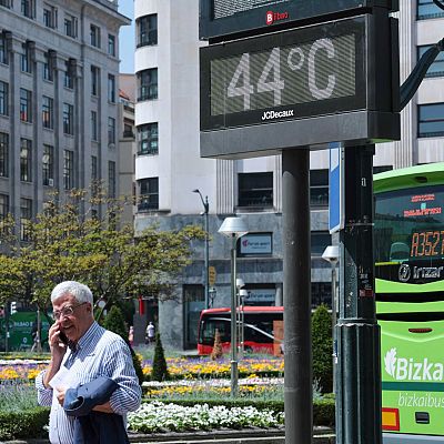 \"El estrés por calor no solo provoca muertes directas\" - Mediodía en RNE | Escuchar