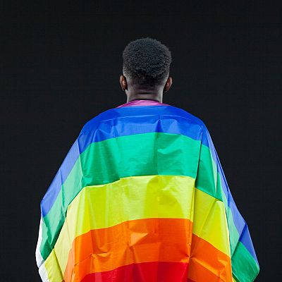 ¿Cómo amarse a uno mismo siendo una persona gay en África? - África hoy | Escuchar