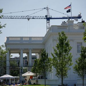 Cinco continentes - Cinco Continentes - 250 años del Independence Day: del espíritu de 1776 al movimiento MAGA - Escuchar ahora