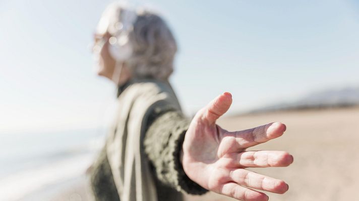SIRT7, el factor diferencial en salud de mujeres y hombres - A golpe de bit | Escuchar