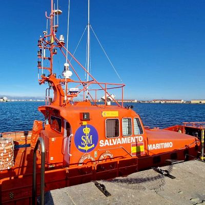Rescate al límite en el Estrecho - Españoles en la mar | Escuchar