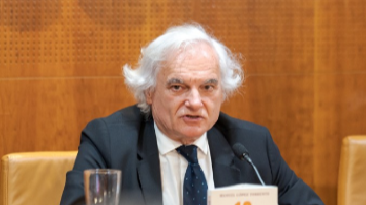 Miguel Garrido (CEIM): \"Hay bajas o no hay altas por la saturación en servicios médicos\" - Mediodía en RNE | Escuchar
