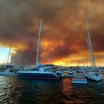 Al menos 12 personas fallecidas en el incendio en Los Gallardos - Mediodía en RNE | Escuchar