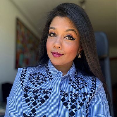 Vinatha Sreeramkumar. India - Desde esta orilla | Escuchar