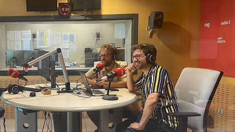 English Language Broadcast - Mario Roehrich and Xavier Orri