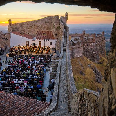 La taberna del puerto - Festival de Marvão: Portugal se llena de música - 22/07/26 - La taberna del puerto | Escuchar