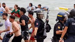 Jupol ante la llegada masiva de inmigrantes a Ceuta: "A Marruecos no le importa la vida de esas personas"