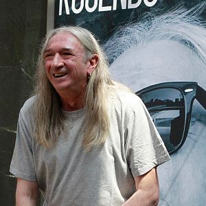 Siluetas - Siluetas - Rosendo y 'Vergüenza torera' - 06/10/13 - escuchar ahora