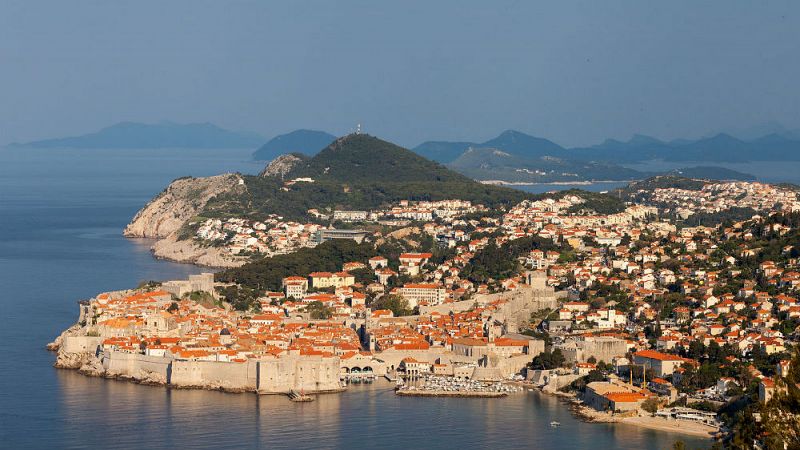 Nómadas - Dubrovnik, una fortaleza blanca - 31/12/17 - escuchar ahora  