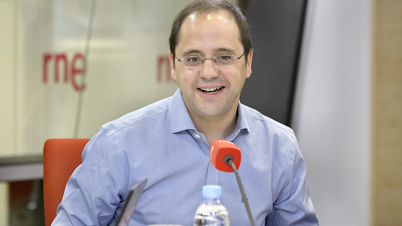 Las mañanas de RNE - César Luena cree que una querella contra Artur Mas podría dar más argumentos al independentismo - Escuchar ahora