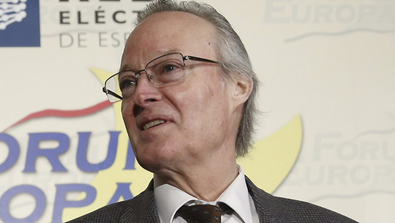 Las mañanas de RNE - Josep Piqué: "No centraría el debate en el artículo 135, sino en la necesidad de políticas económicas rigurosas" - Escuchar ahora