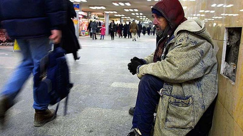 Entre paréntesis - 30.000 personas sin hogar en España - Escuchar ahora
