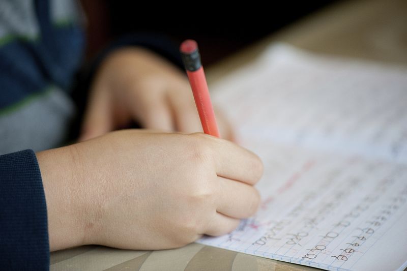 Esto me suena. Las tardes del Ciudadano García - Finlandia dejará de enseñar escritura manual a los niños - Escuchar ahora