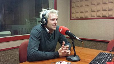 Las mañanas de RNE - Cañizares publica un libro con consejos para ser futbolista profesional - Escuchar ahora