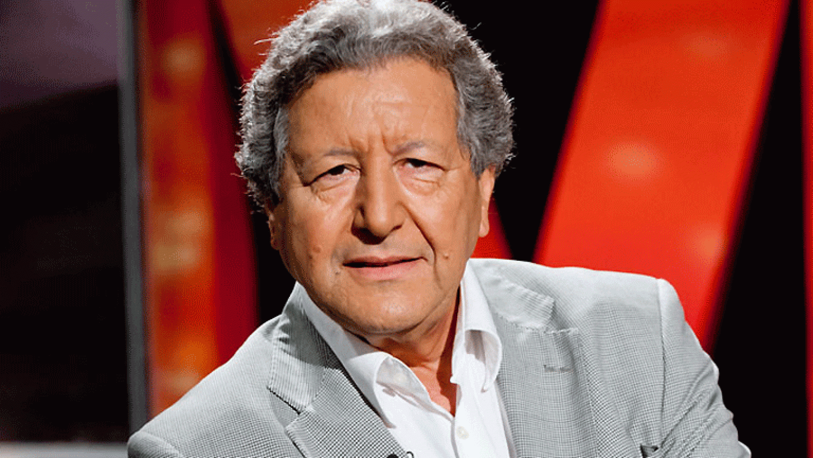 Las mañanas de RNE - Sami Naïr: "El atentado de París es un acto de guerra" - Escuchar ahora 