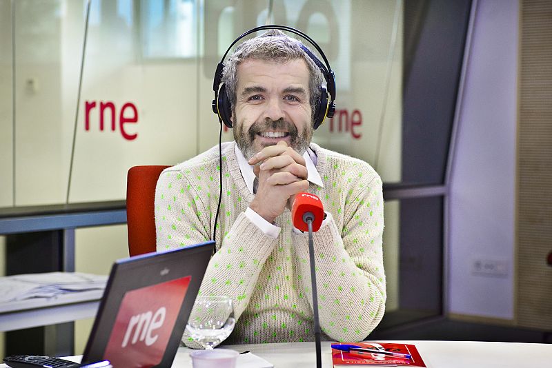 Las mañanas de RNE - Lorenzo Caprile publica 'De qué hablamos cuando hablamos de estilo' - Escuchar ahora