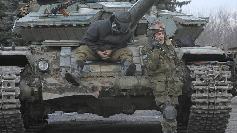 Las mañanas de RNE - Araceli Mangas: "Hay que buscar una solución en Ucrania que contemple la realidad prorrusa" - Escuchar ahora