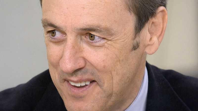 Las mañanas de RNE - Hernando: "Decir que los Pujol van con una mano delante y otra detrás es reírse de los catalanes y españoles" - Escuchar ahora