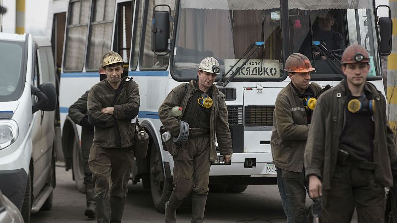 Diario de las 2 - Más de 30 mineros mueren en Ucrania - Escuchar ahora