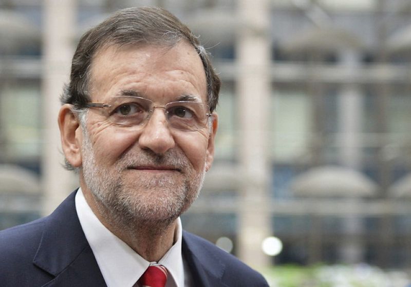  Boletines RNE - Rajoy sobre candidatos "Se conocerán en su momento" - 05/03/15 - Escuchar ahora 