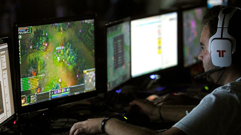 El canto del grillo - Jugamos una 'Vida extra' - Escuchar ahora