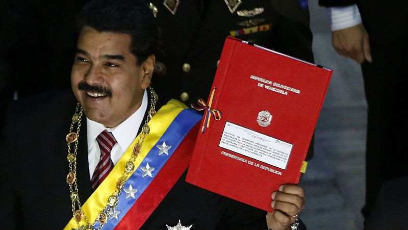 Las mañanas de RNE - Maduro ya tiene sus poderes - Escuchar ahora