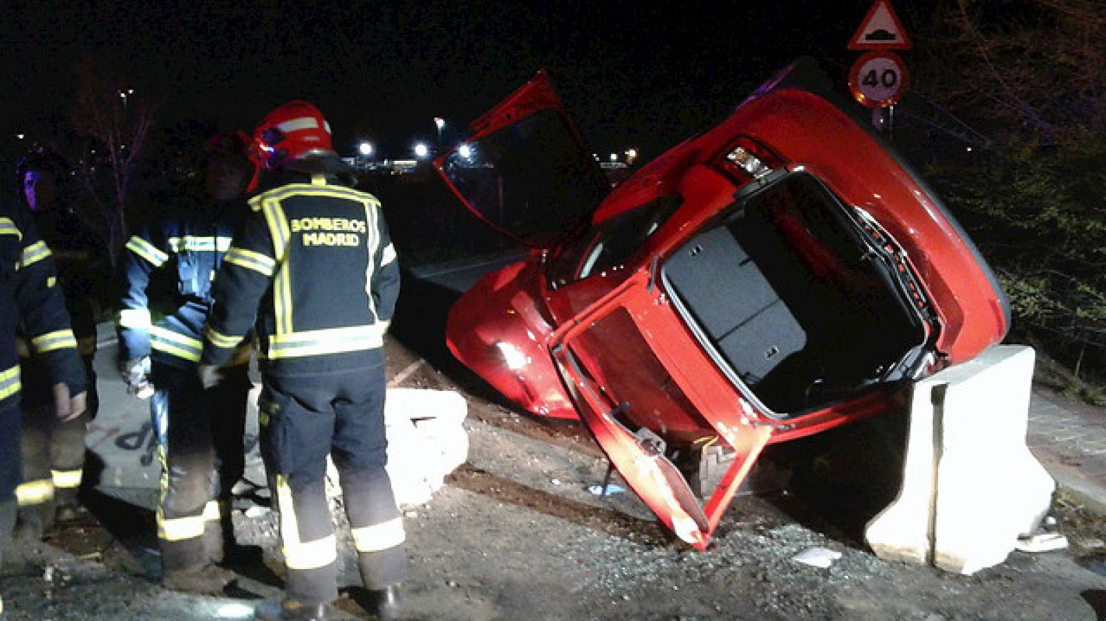 Radio 5 Actualidad - Las asociaciones de víctimas de accidentes de tráfico piden un nuevo marco legal - Escuchar ahora