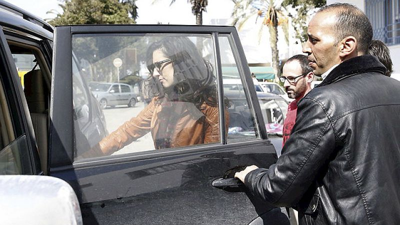 Boletines RNE - Este viernes llegan los cadáveres del matrimonio fallecido en Túnez - Escuchar ahora