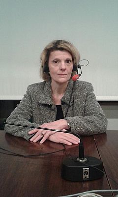 Las mañanas de RNE - La alcaldesa de Digne-les-Bains nos cuenta el operativo de apoyo a las familias
