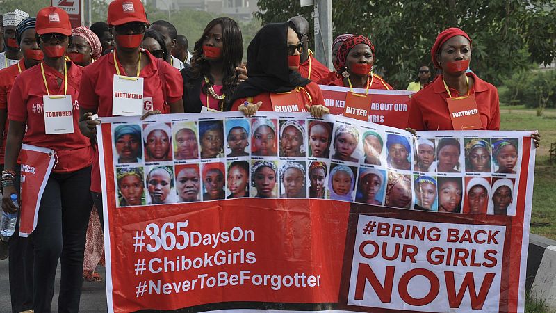  Boletines RNE - Un año sin las niñas de Chibok - 14/04/15 - Escuchar ahora 